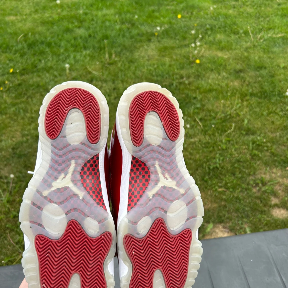 Nike Air Jordans 11 Retro Cherry - 3