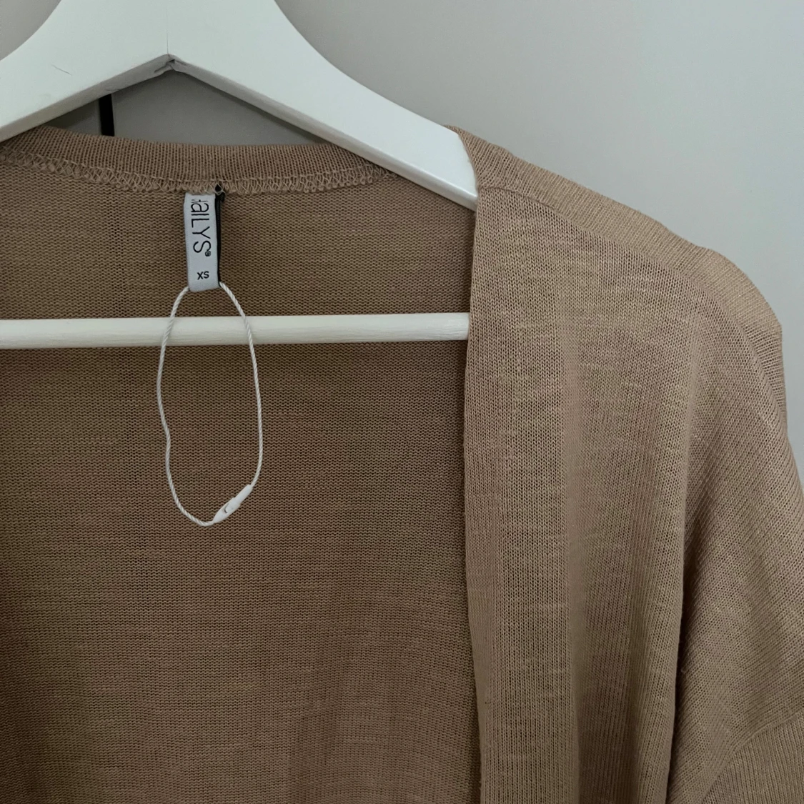 Beige kofta i xs - 1