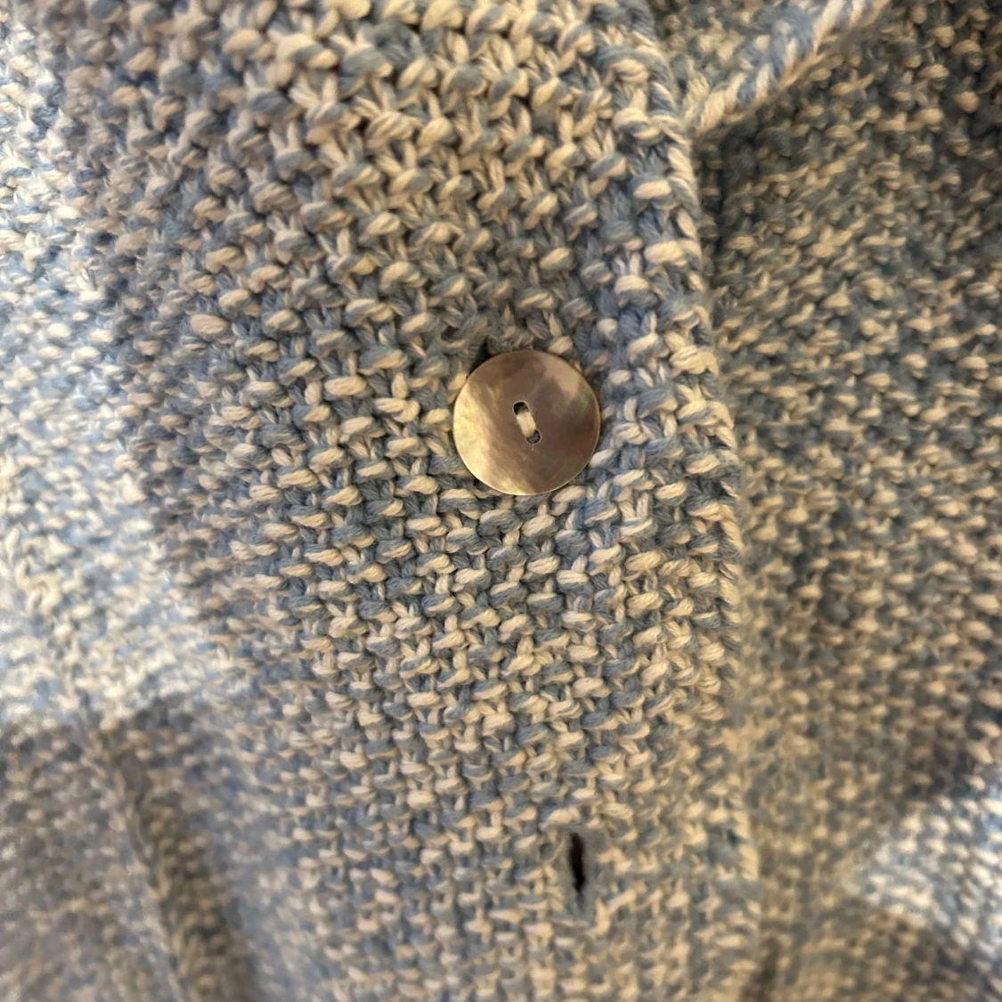 Ljusblå stickad kavaj från Cellbes - 1