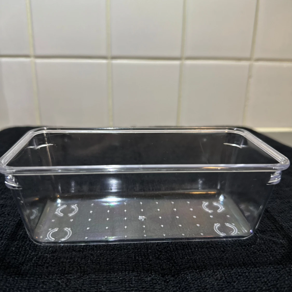 Rektangulär genomskinlig plastlåda