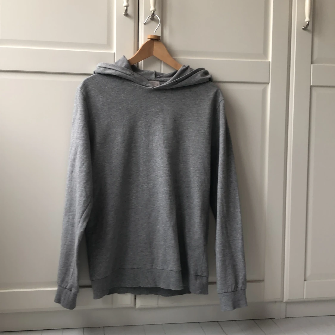 Grå hoodie från Jack & Jones