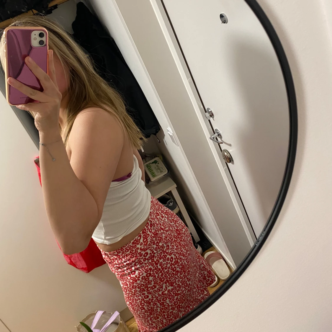 Rödblommig kortkjol från Even&Odd - 1