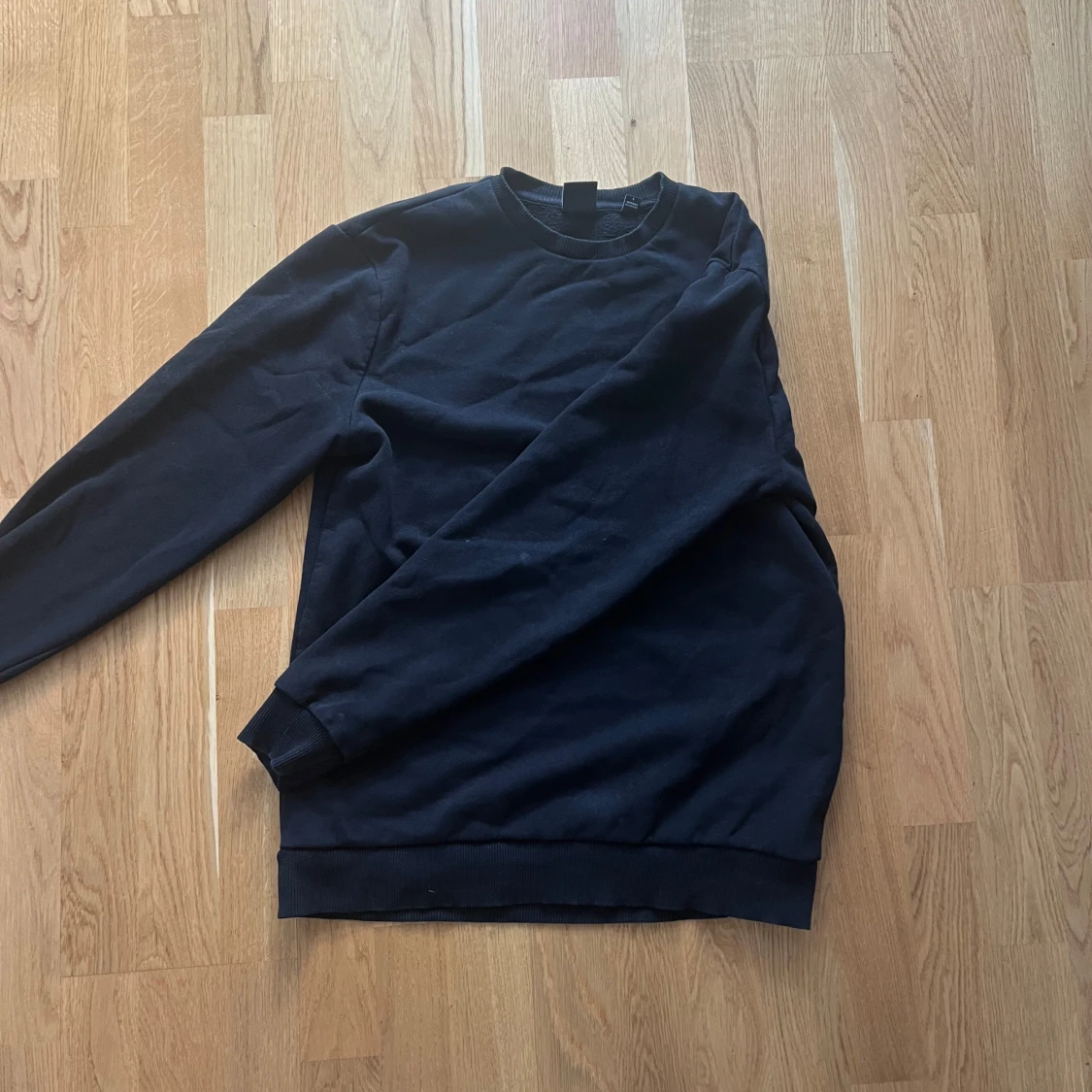 Svart sweatshirt från Only & Sons