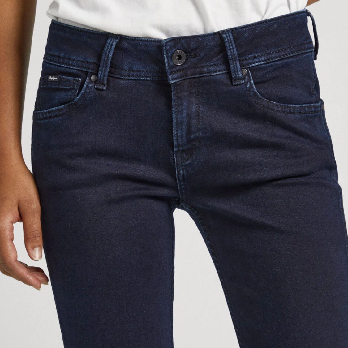 Mörkblå lågmidjade bootcut jeans från Pepe Jeans - 1