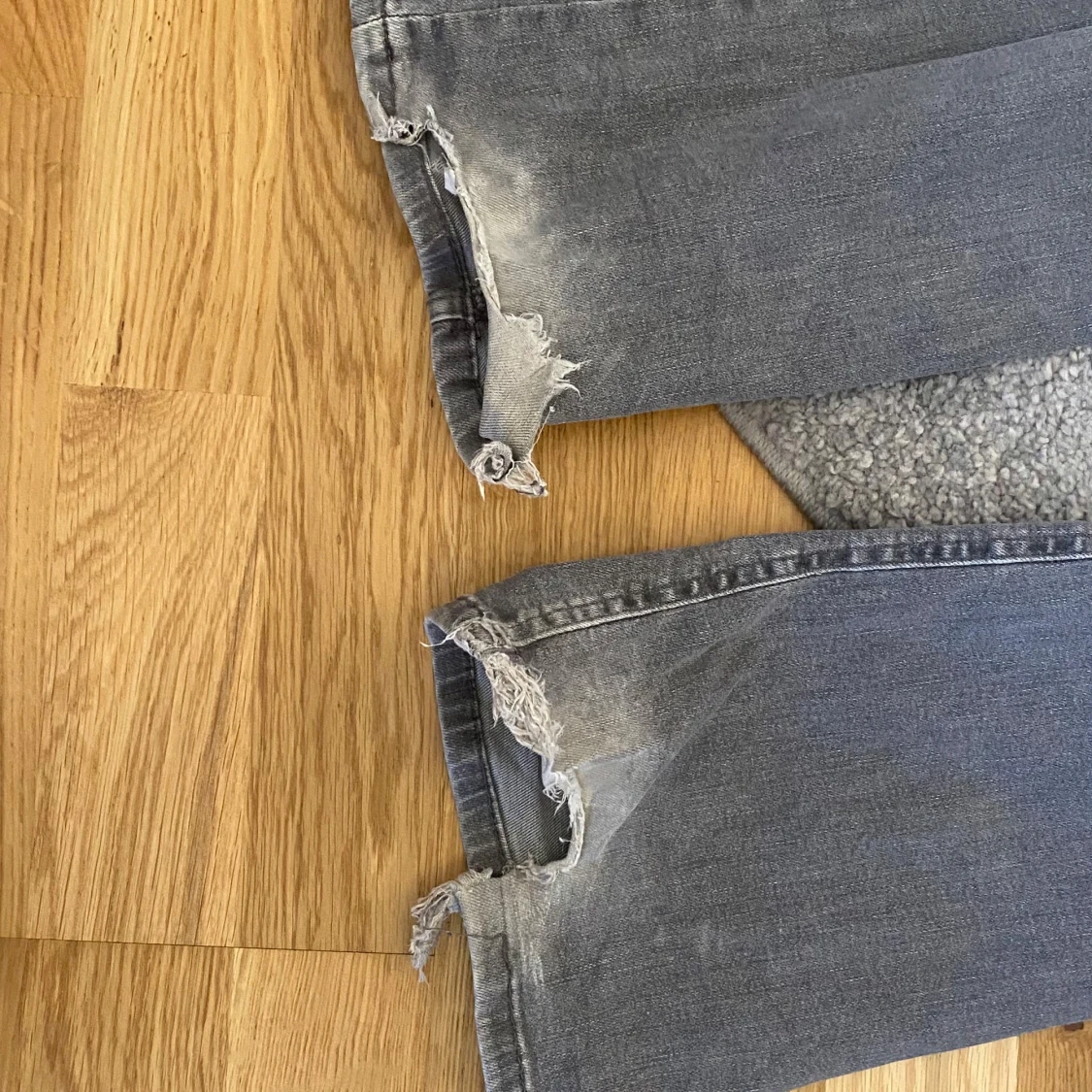 Grå jeans från ONLY - 4