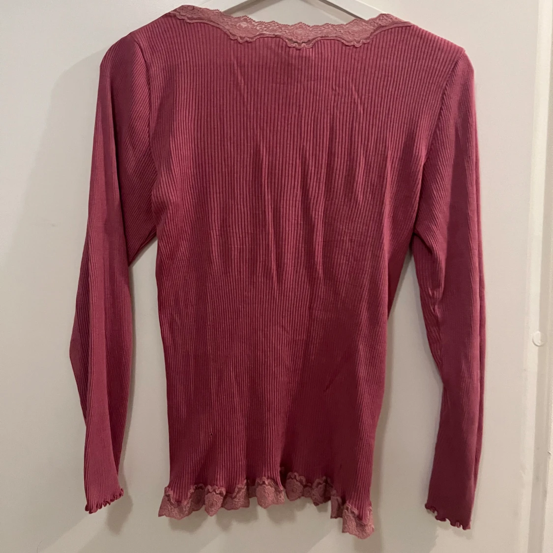 Rosa ribbad kofta från Rosemunde - 3