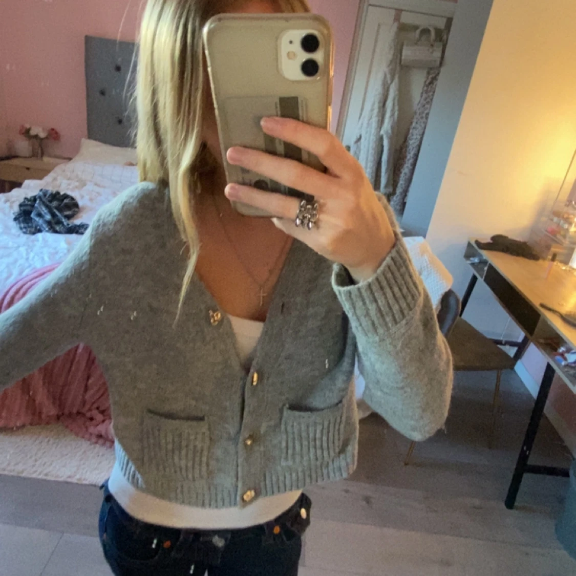 Grå stickad kofta💓 - 1