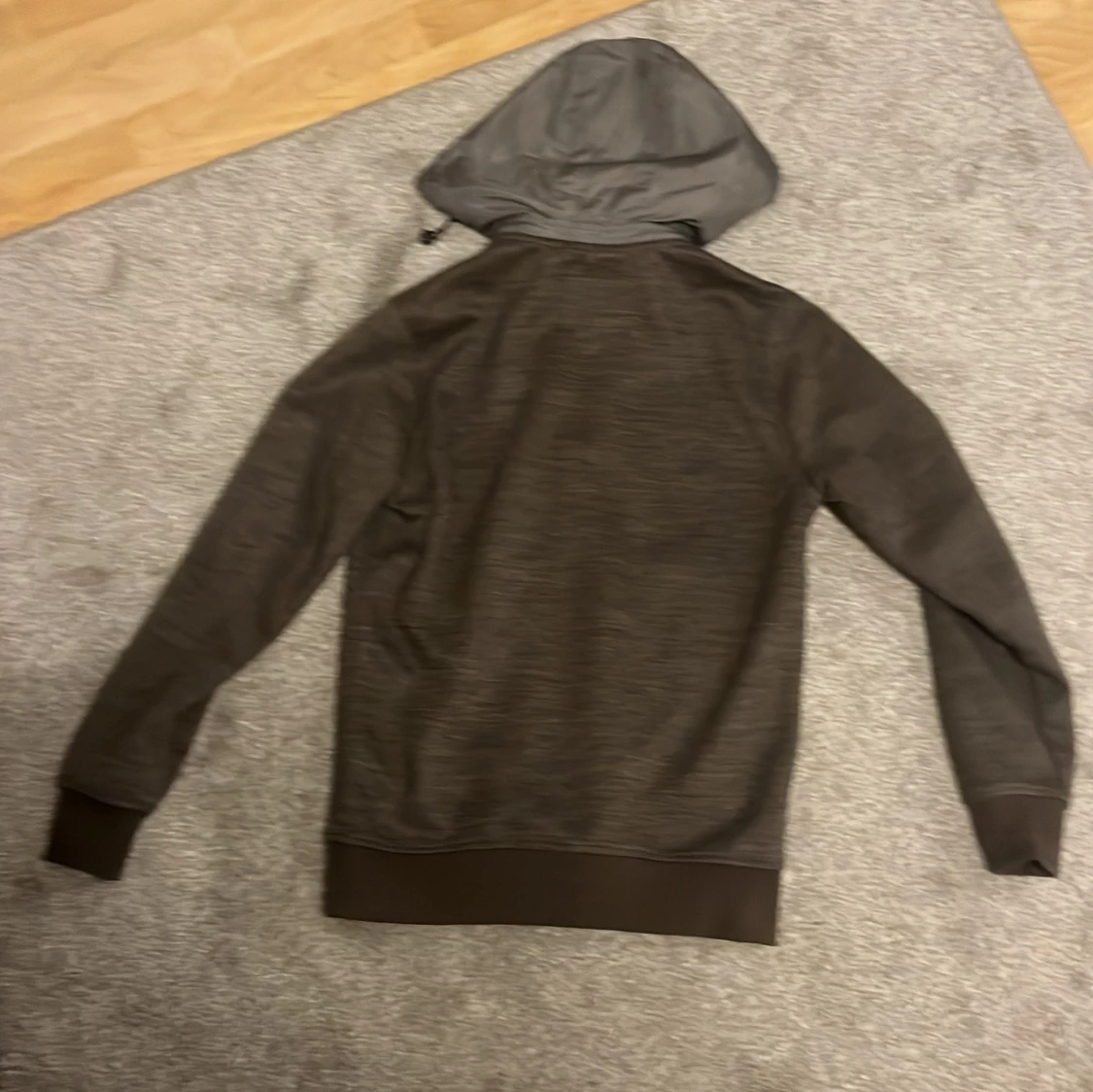 Brun hoodiejacka från Massimo Dutti - 2