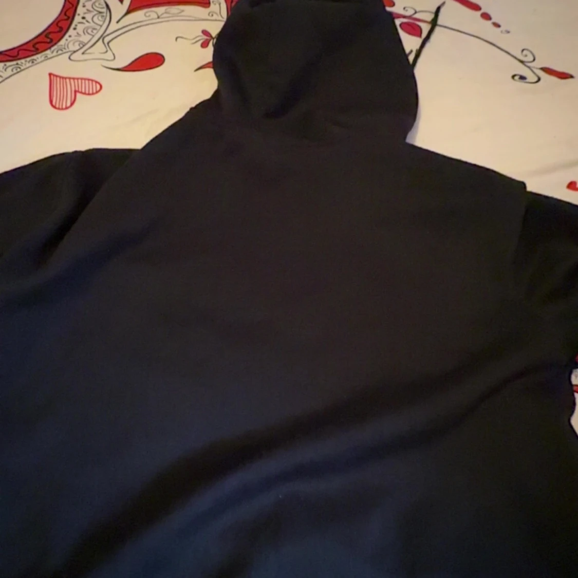 Svart hoodie med tryck från Trapstar - 1