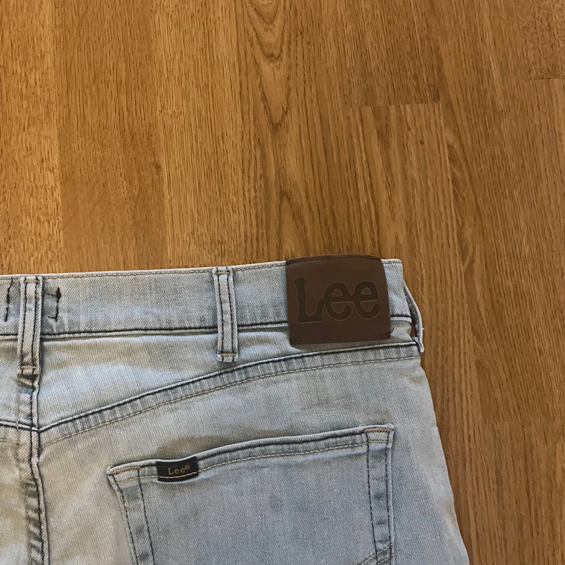 Ljusblå jeans från Lee - 1