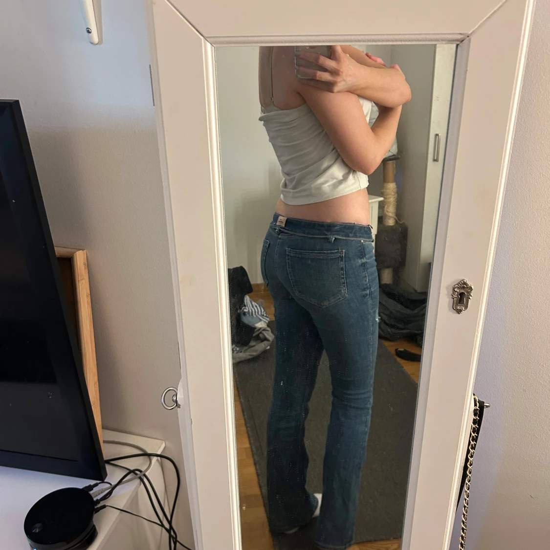 Blå jeans med bootcut - 3