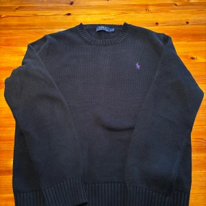 Grisch sweater tröja ralph lauren stickat - Axel till midja 56cm, armhåla till midja 38cm, armhåla till armhåla 47cm