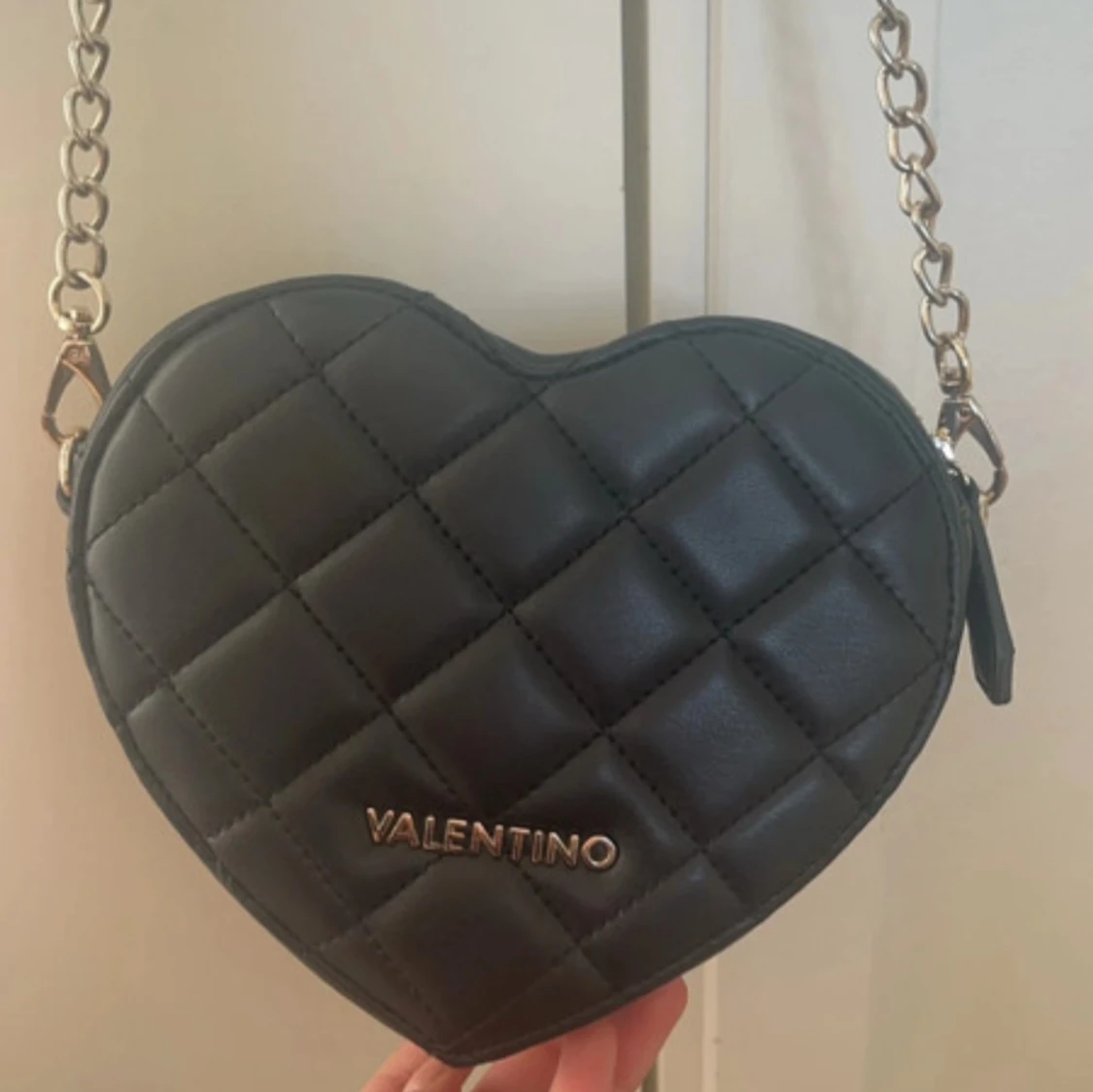 Axelväska från Valentino - 1