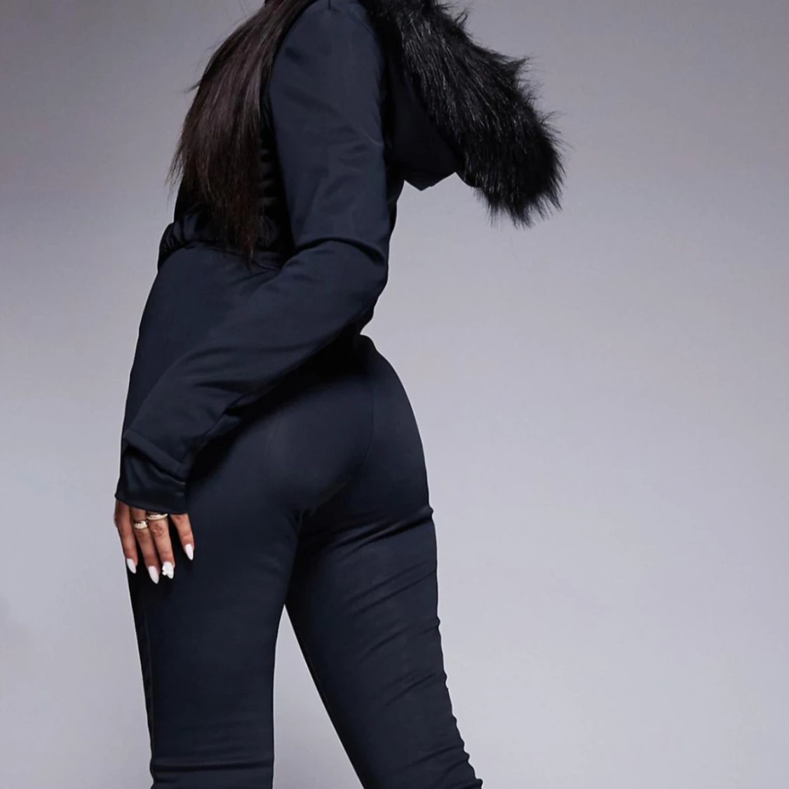 Svart skid jumpsuit med bälte - 2