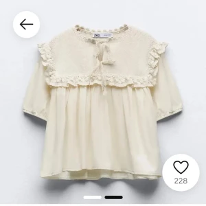 Sommrig zara topp - Knappt använd,köpt för nåt år sen.💓