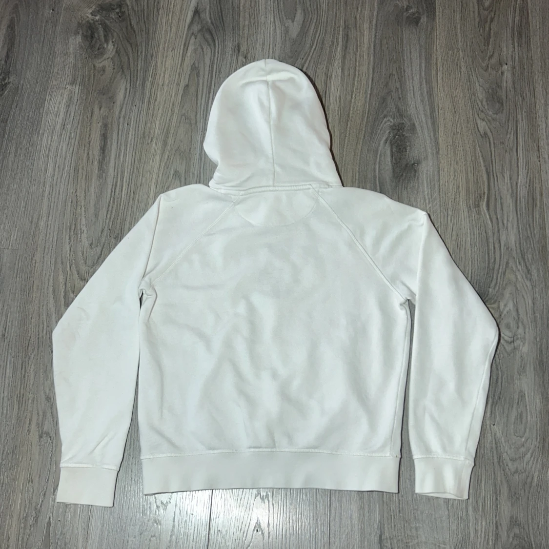 Vit hoodie från GANT - 1