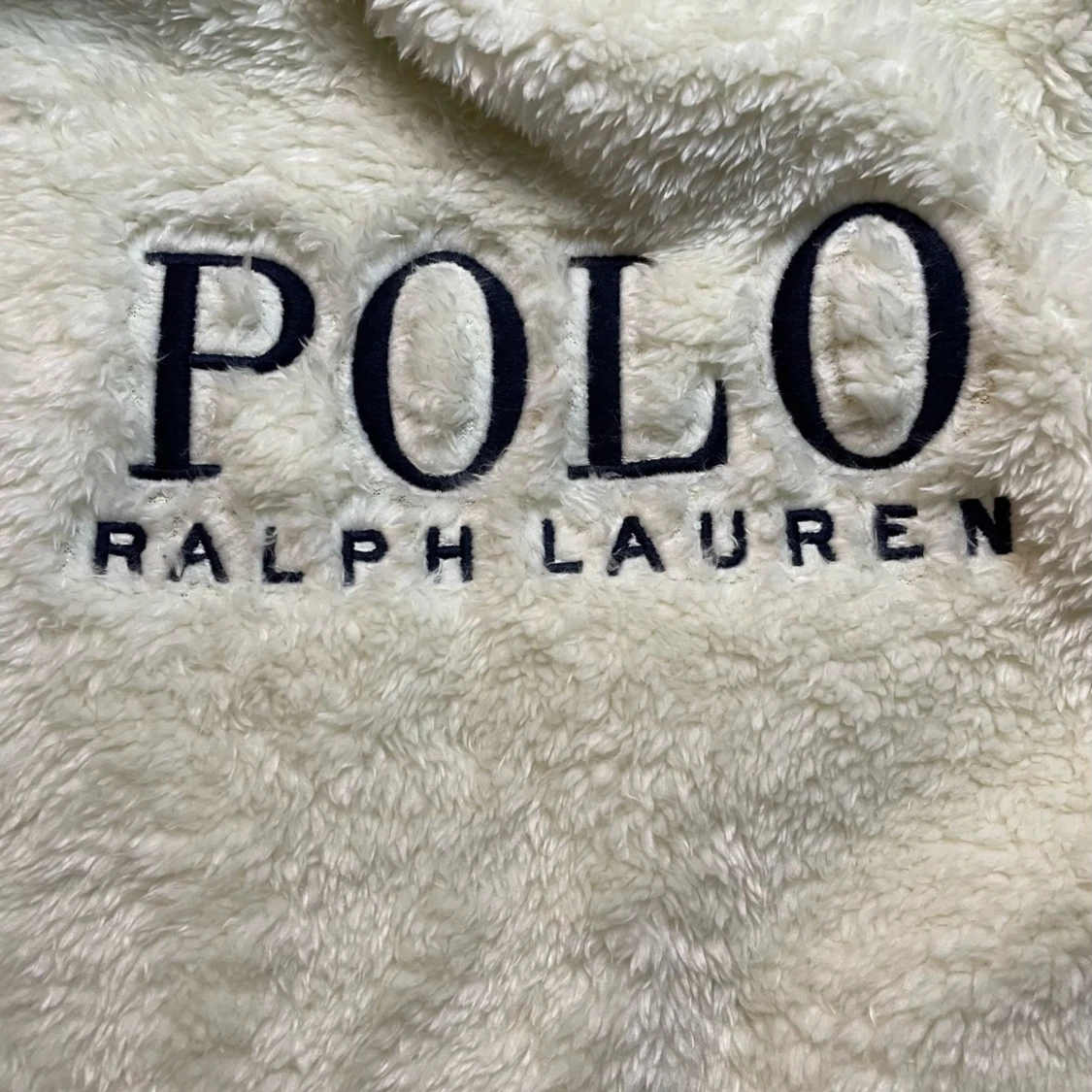 Vit fleece hoodie från Ralph Lauren - 2