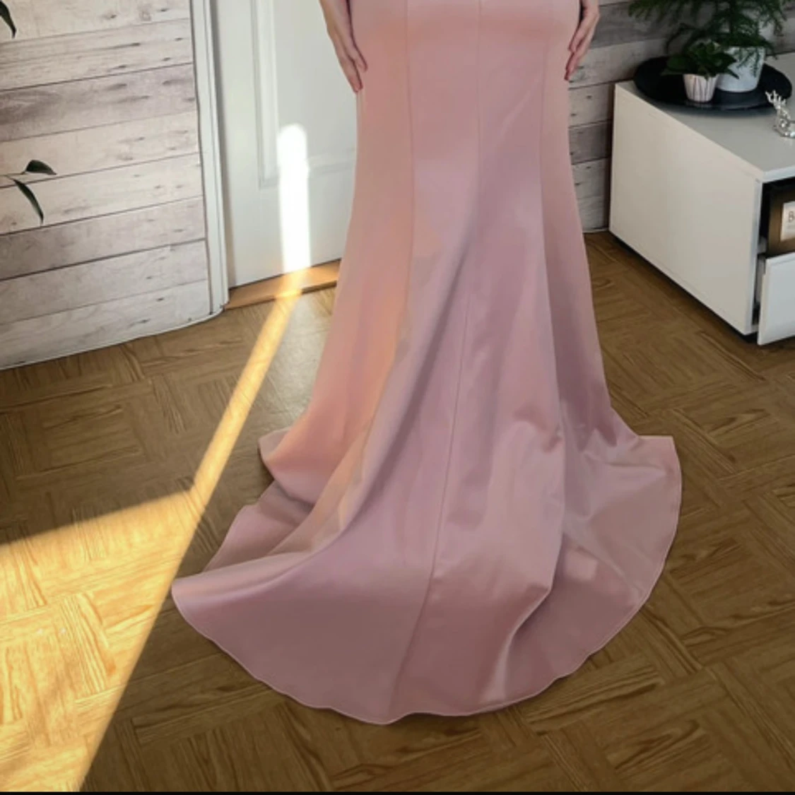 Ljusrosa balklänning från Goddiva - 2