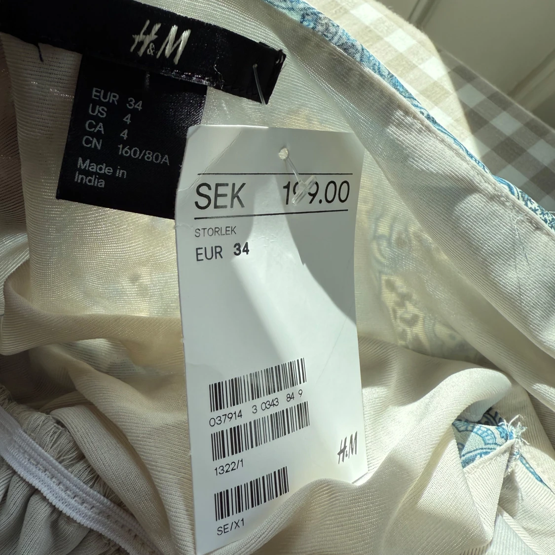 Blå mönstrad långklänning från H&M - 3