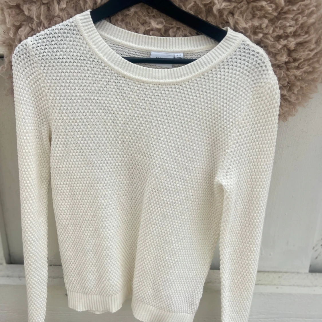 Vit stickad tröja från VILA