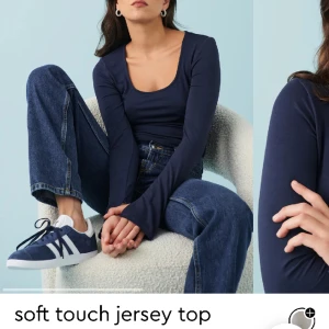 Soft touch tröja - Nypris 199kr. Har för mig att det är ett litet hål i den, be om mer bilder. Har tröttnat och vill sälja. Storlek S, passar både (XS&M)