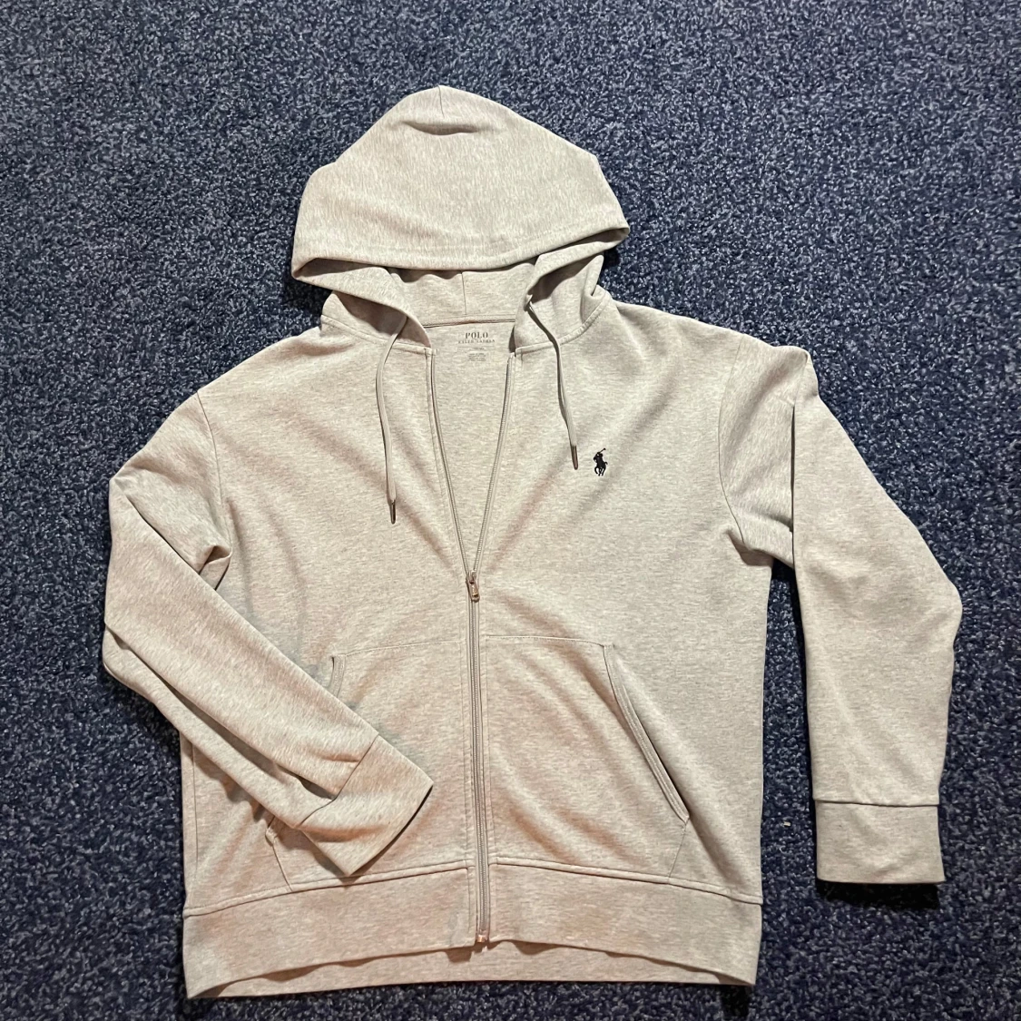 Grå hoodie med dragkedja från Polo Ralph Lauren