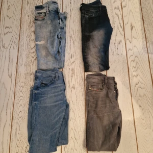 Diesel jeans  - Se individuella annonser 