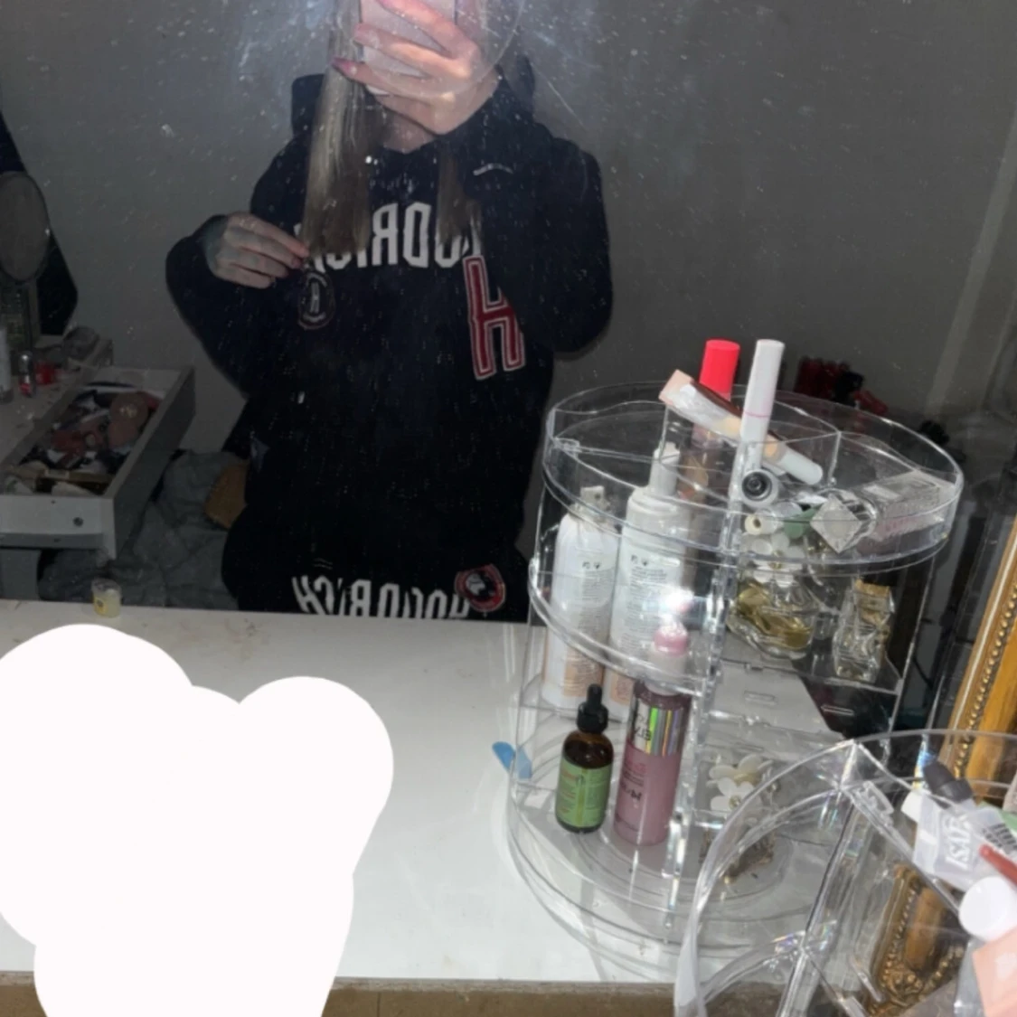 Svart hoodie och byxor från hoodrich