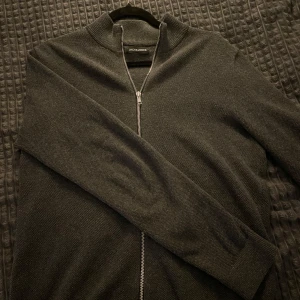 Jack & Jones helzip  - Jack n jones helzip storlek S skick 9/10