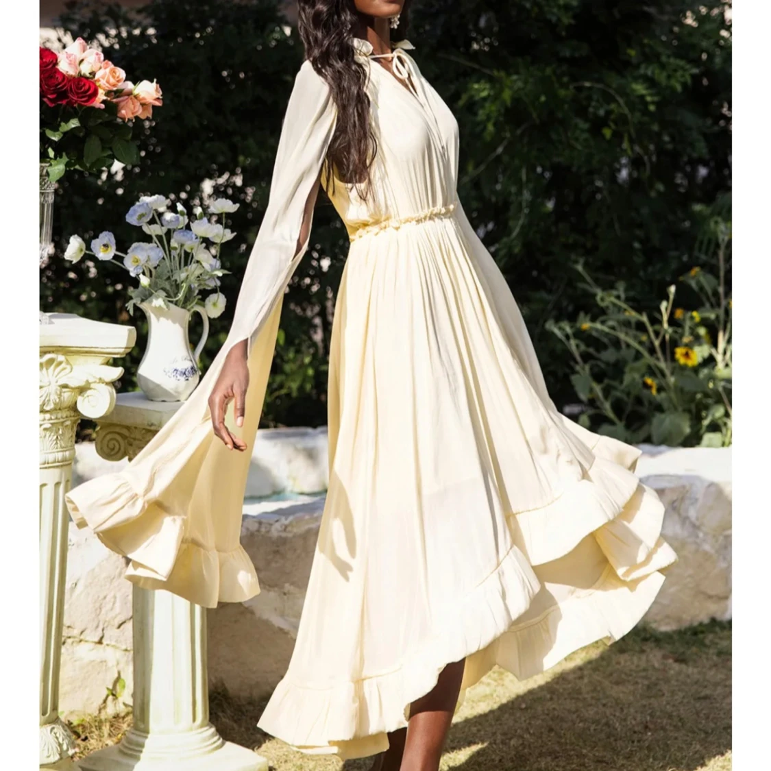 Fantastisk långklänning med unik design! Ny!  - 2