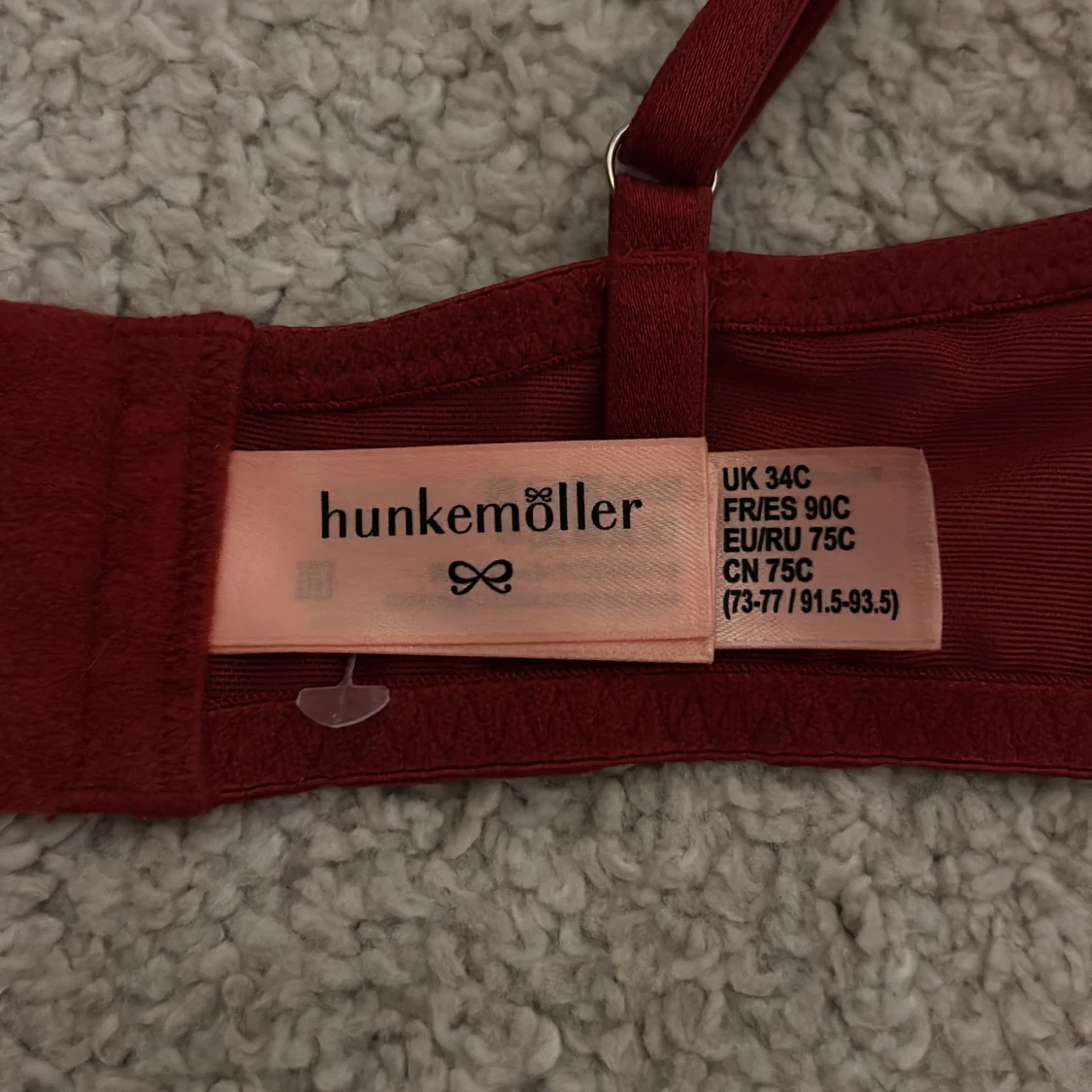 Röd spets-bh från Hunkemöller - 3