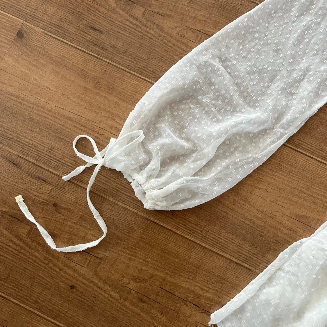 Vit omlottklänning / studentklänning - 2