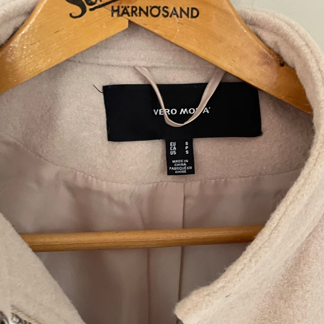 Beige ulljacka från Vero Moda - 2