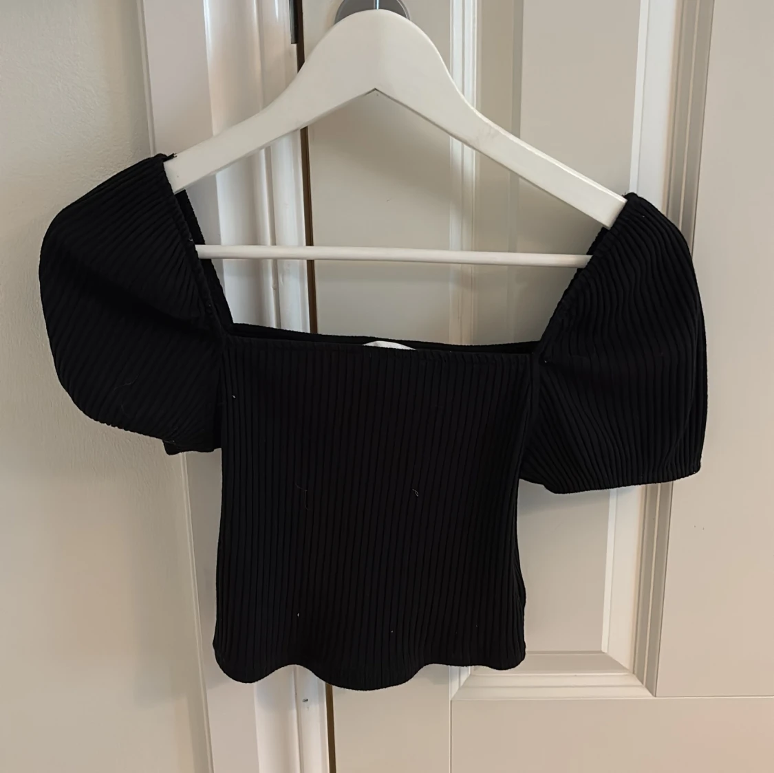 Svart ribbad croppad topp H&M XS