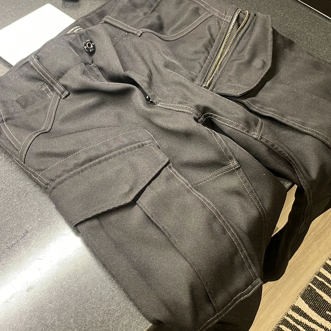 Svarta cargopants från G-Star RAW - 4