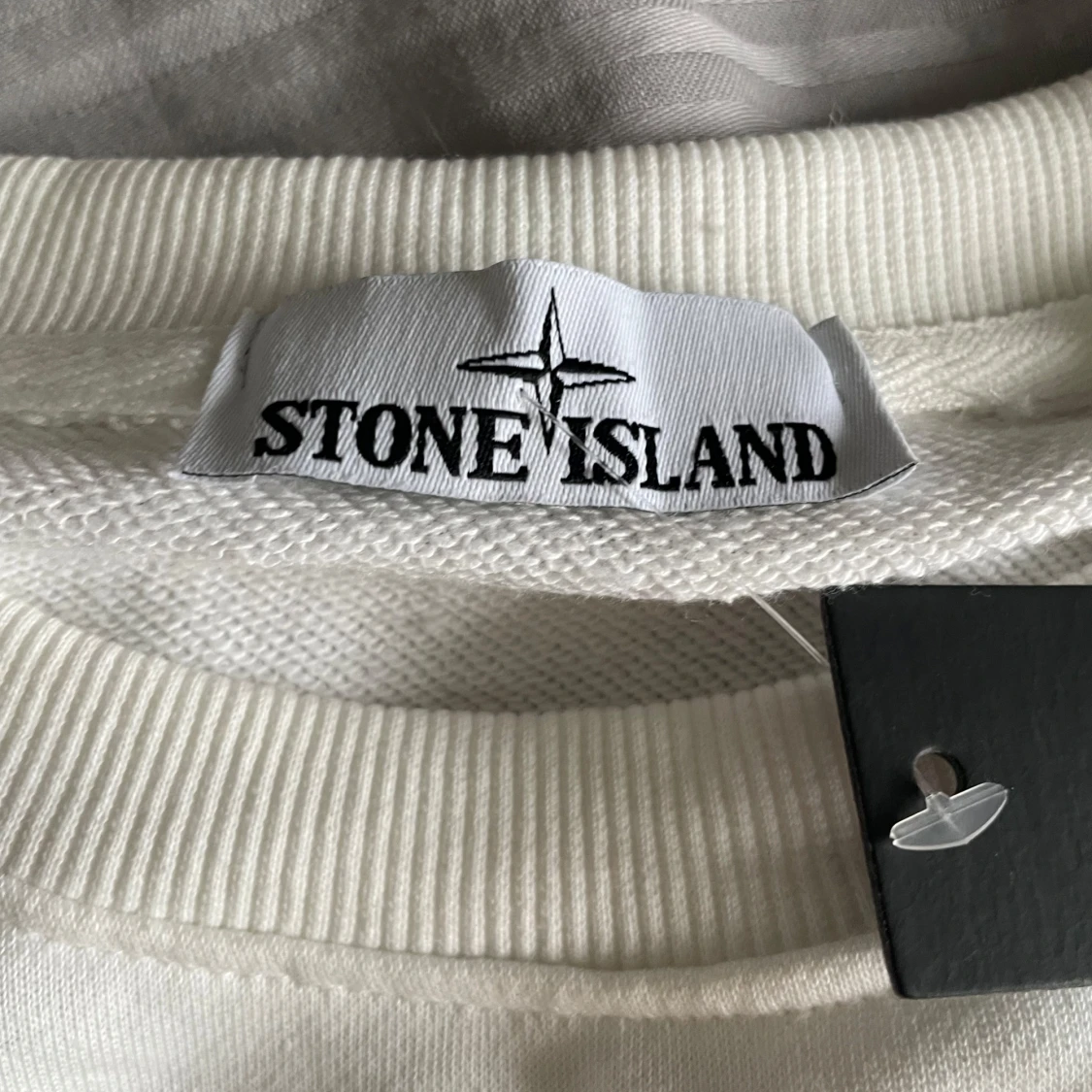 Vit sweatshirt från Stone Island - 1
