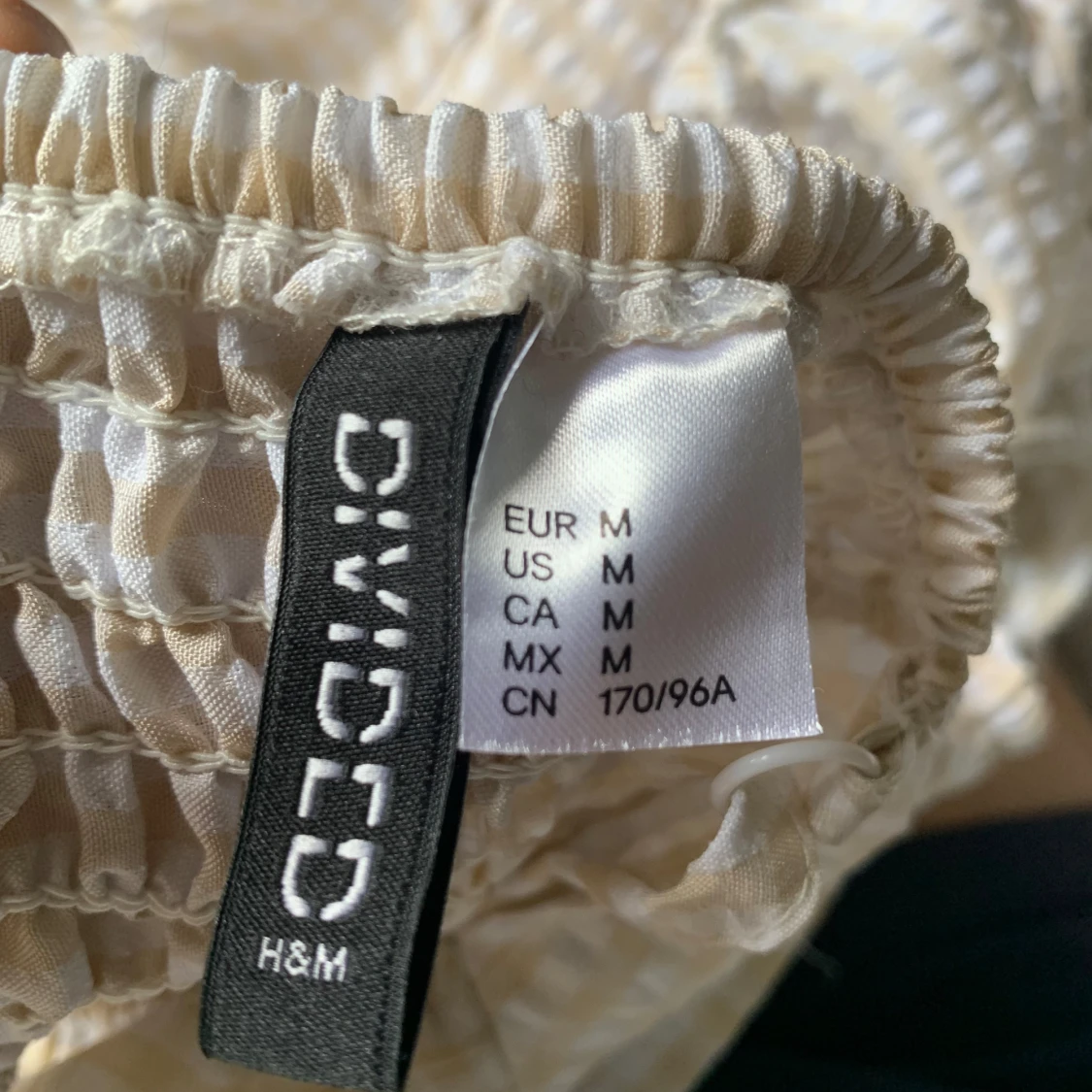 Beige rutig kortklänning - 2