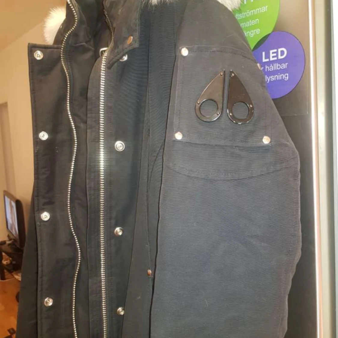 Svart parkas från Moose Knuckles  - 2