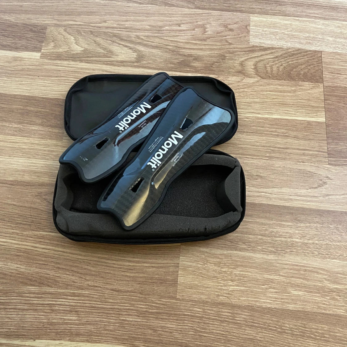 Monolit benskydd  - 1