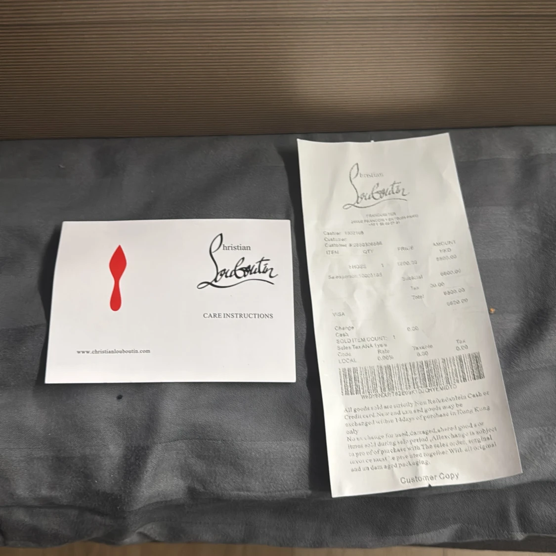 Grå sneakers från Christian Louboutin - 2