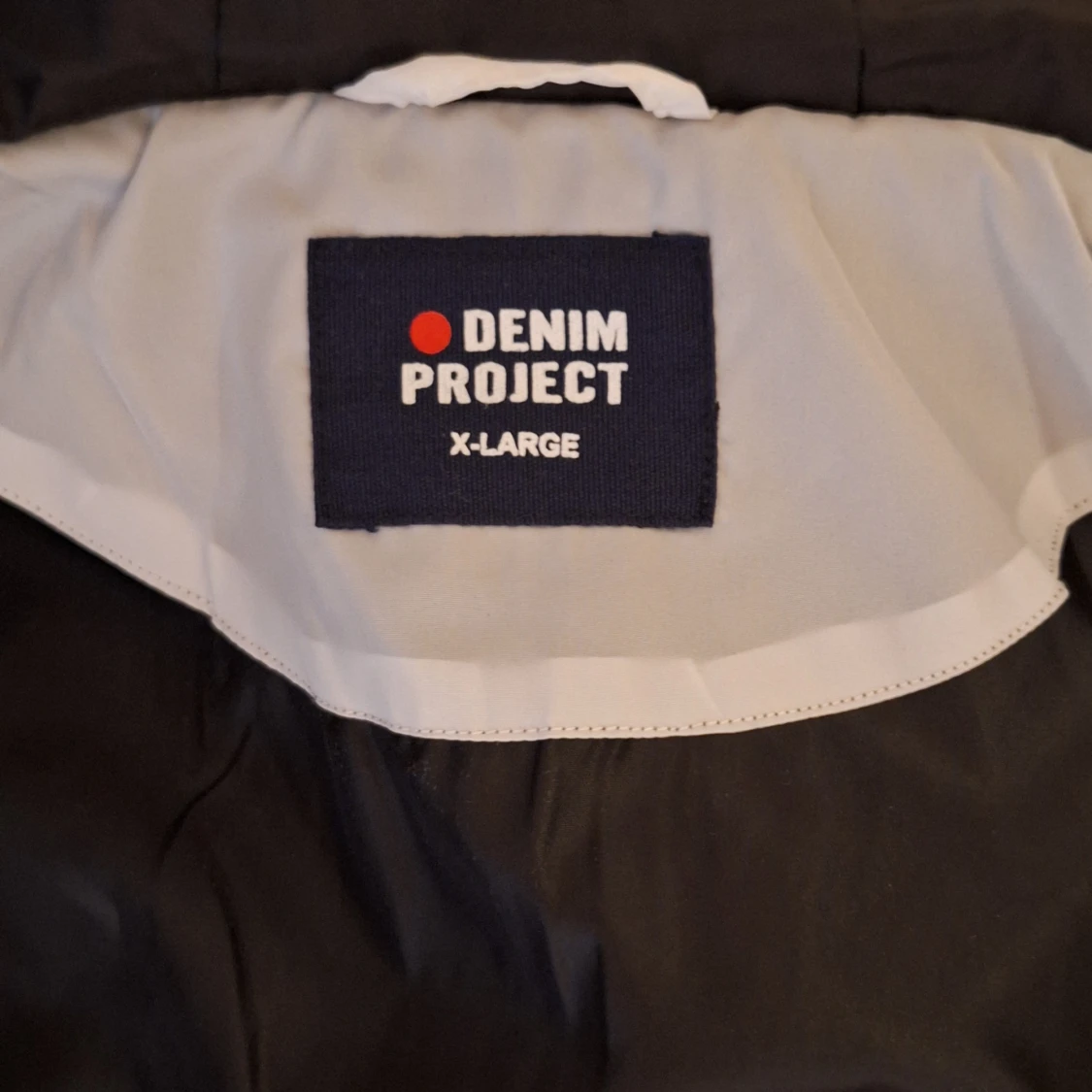 Vit och svart jacka från Denim Project - 2