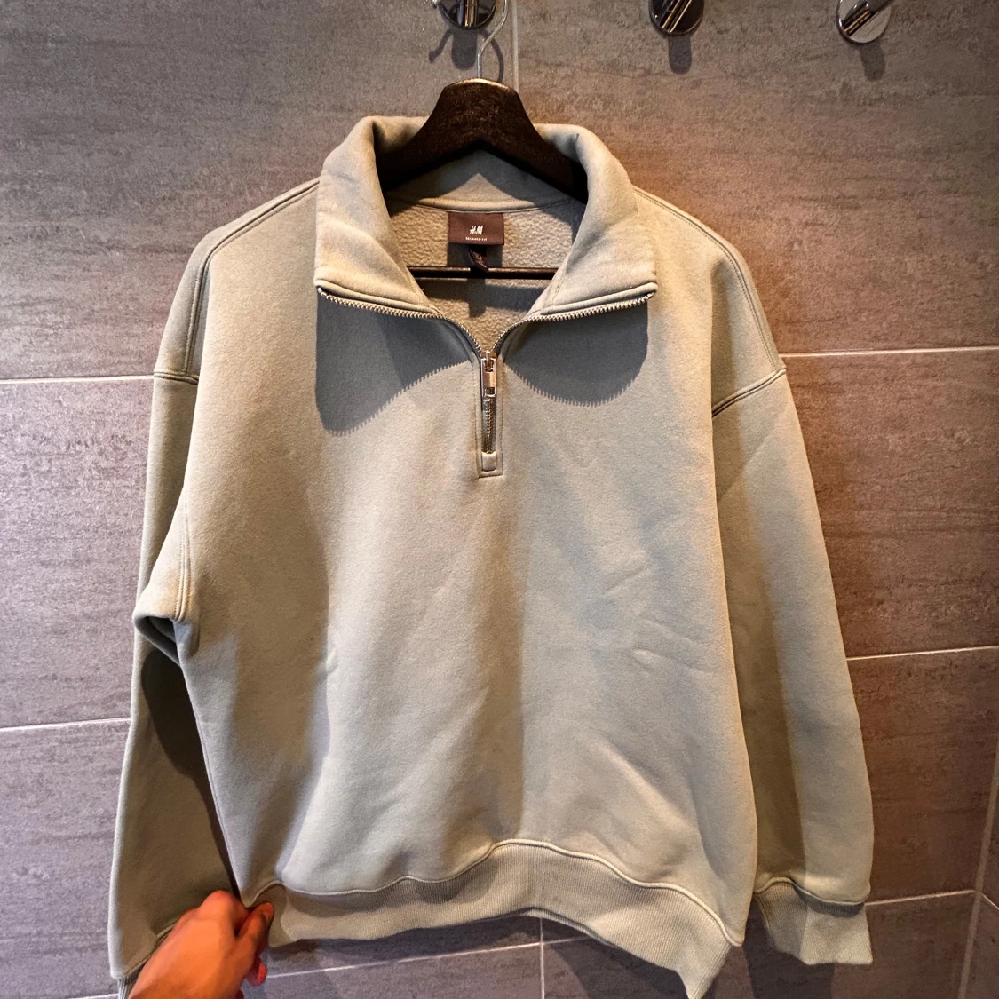 Mint tröja med dragkedja från H&M