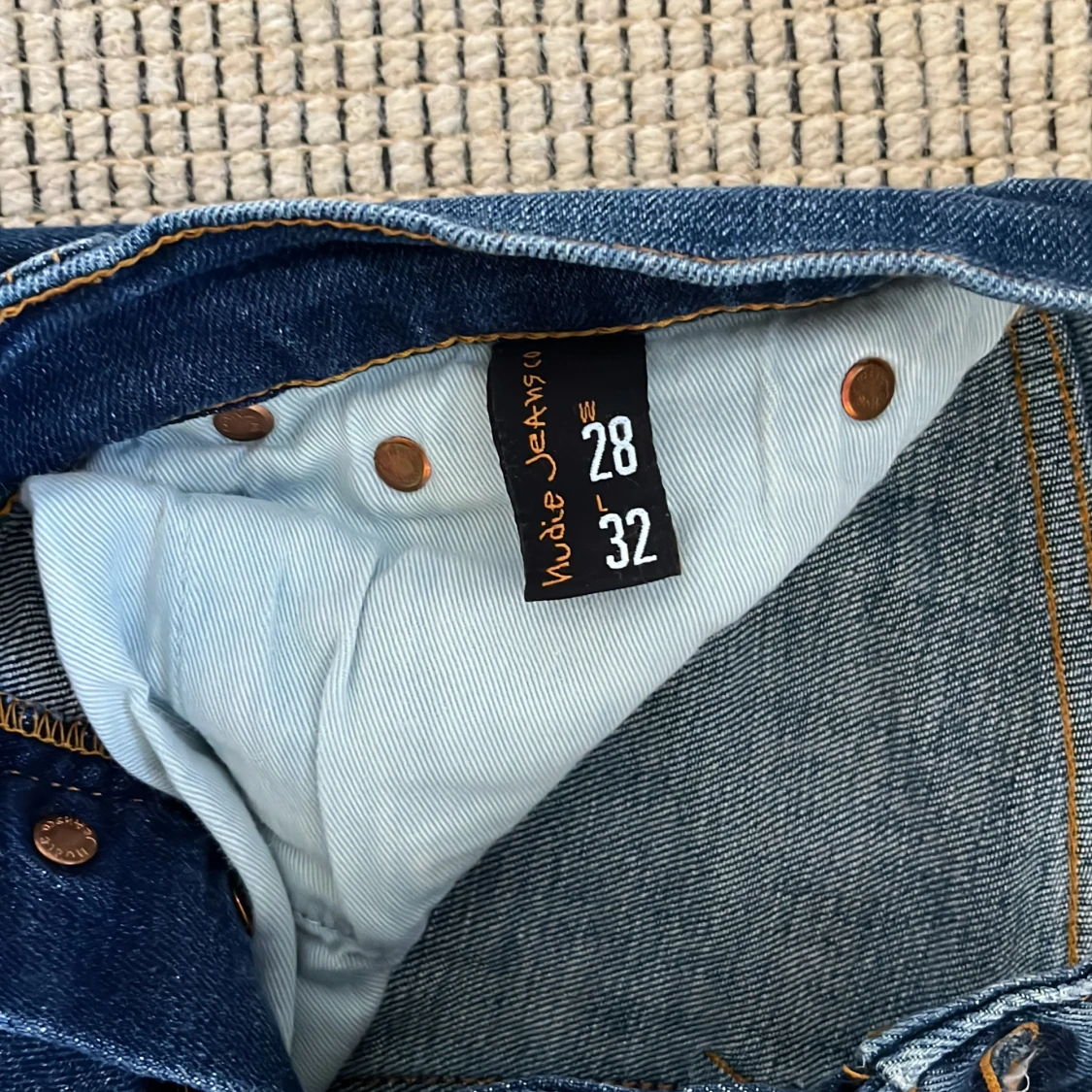 Blå jeans från Nudie Jeans Grim Tim 28W 32L - 2