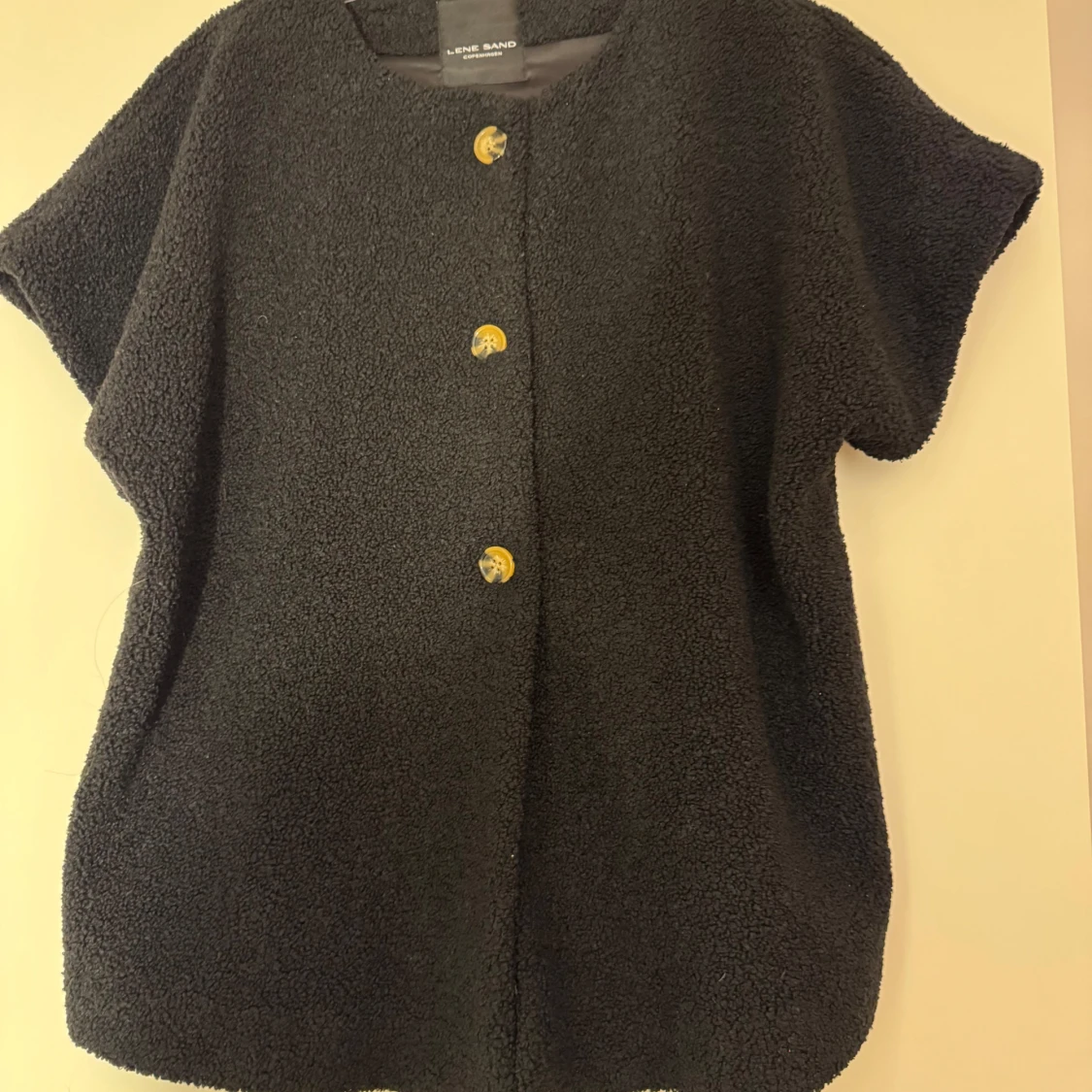 Svart teddyjacka från Hope - 1