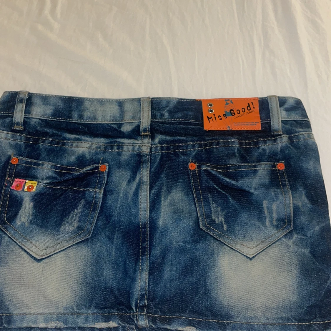Blå jeanskjol från Miss Good
