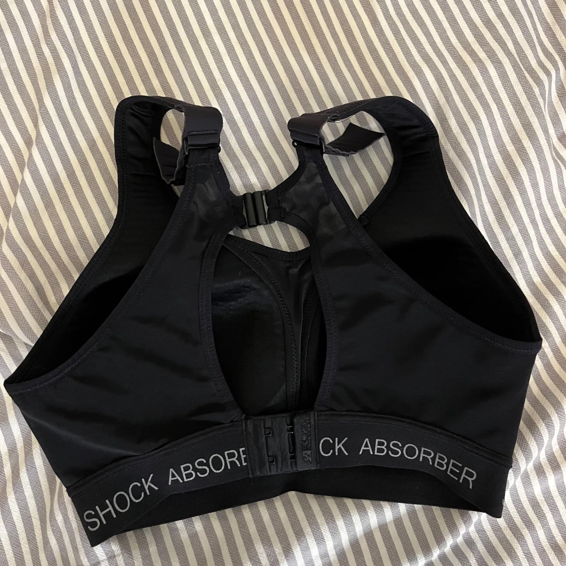 Svart sport-bh från Shock Absorber - 1