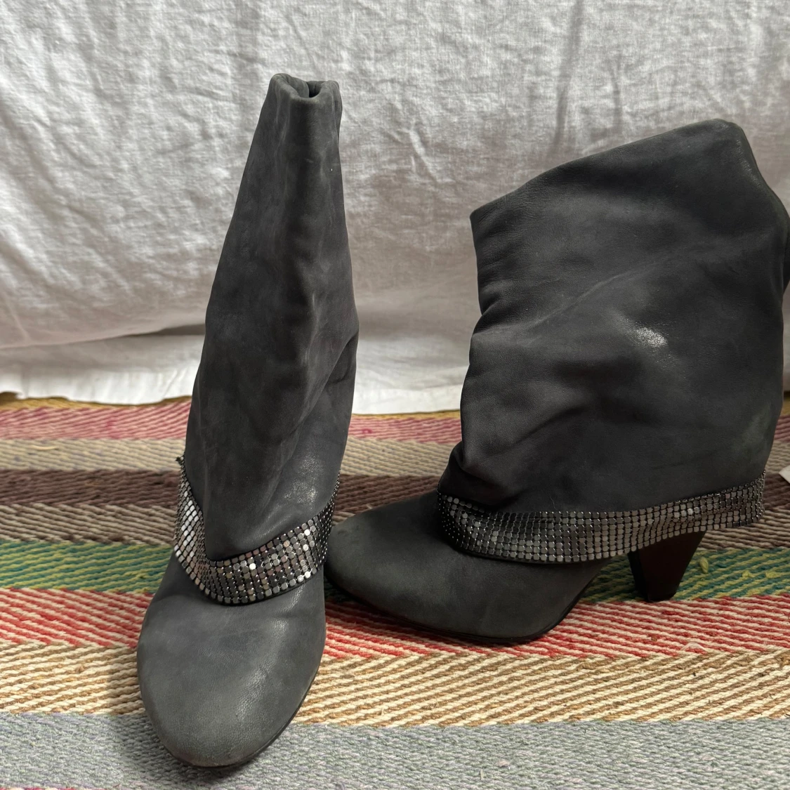 Guess boots med glitter detaljer  - 1