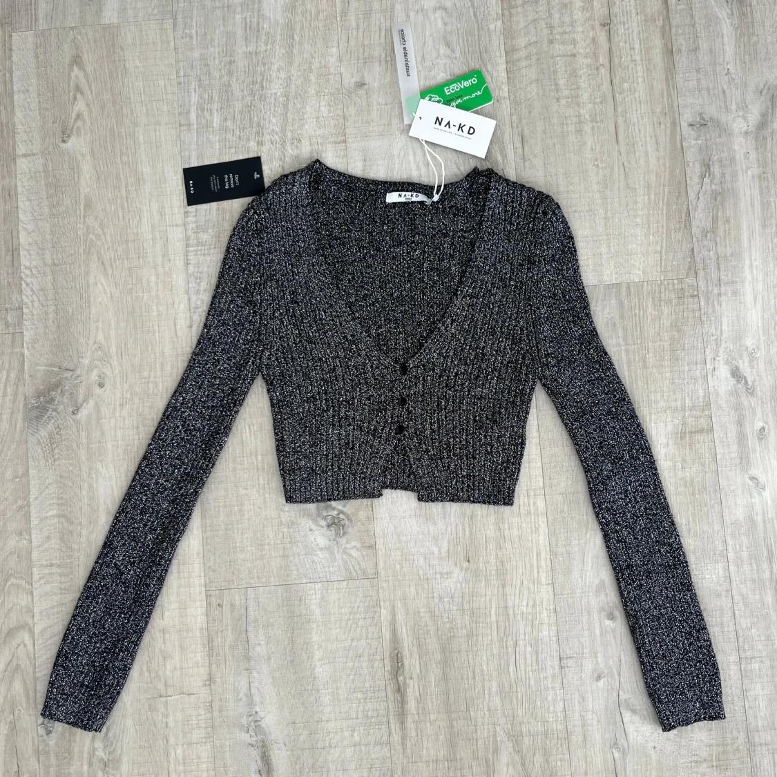 Svart glittrig tröja  - 1