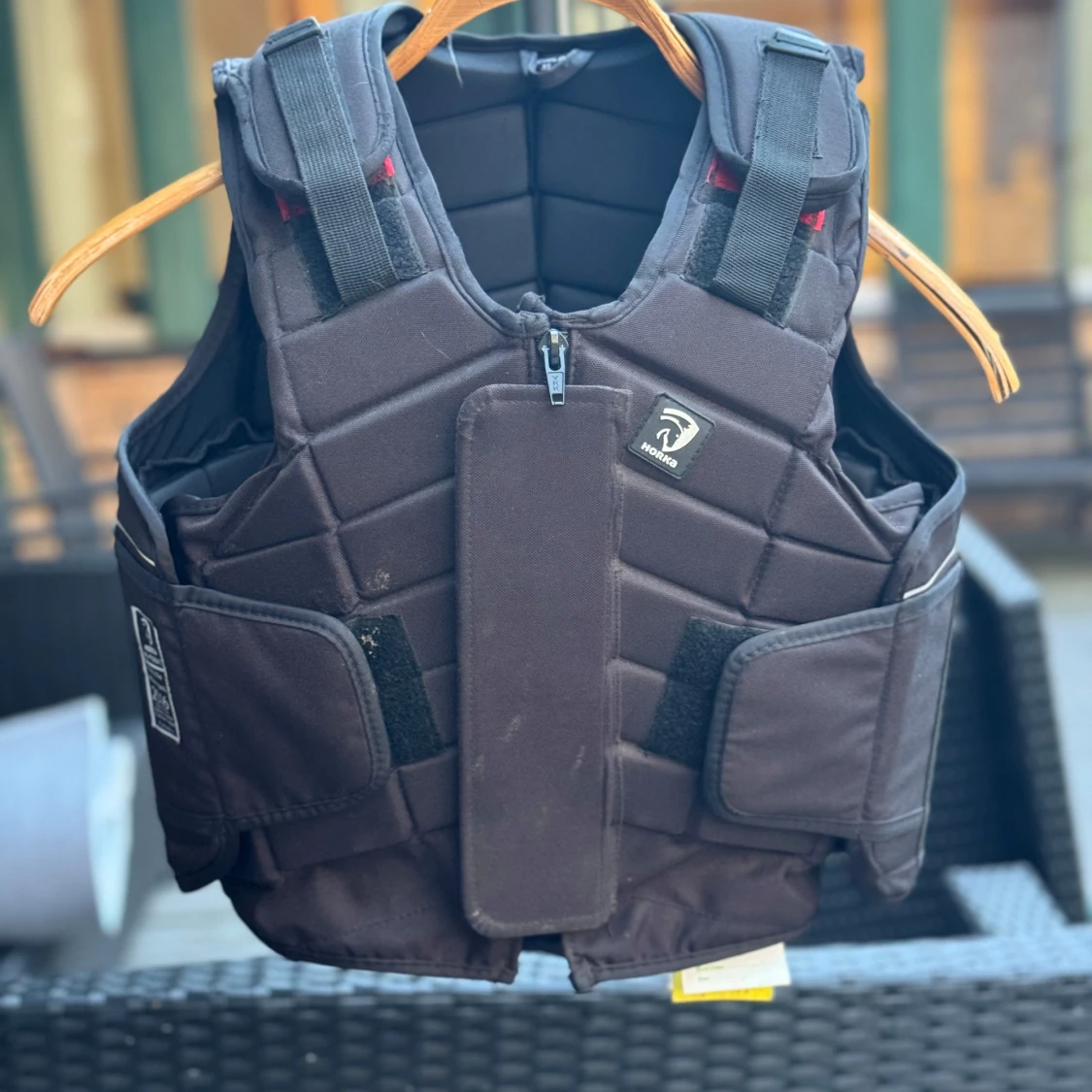 Svart säkerhetsväst L3 från HORKA