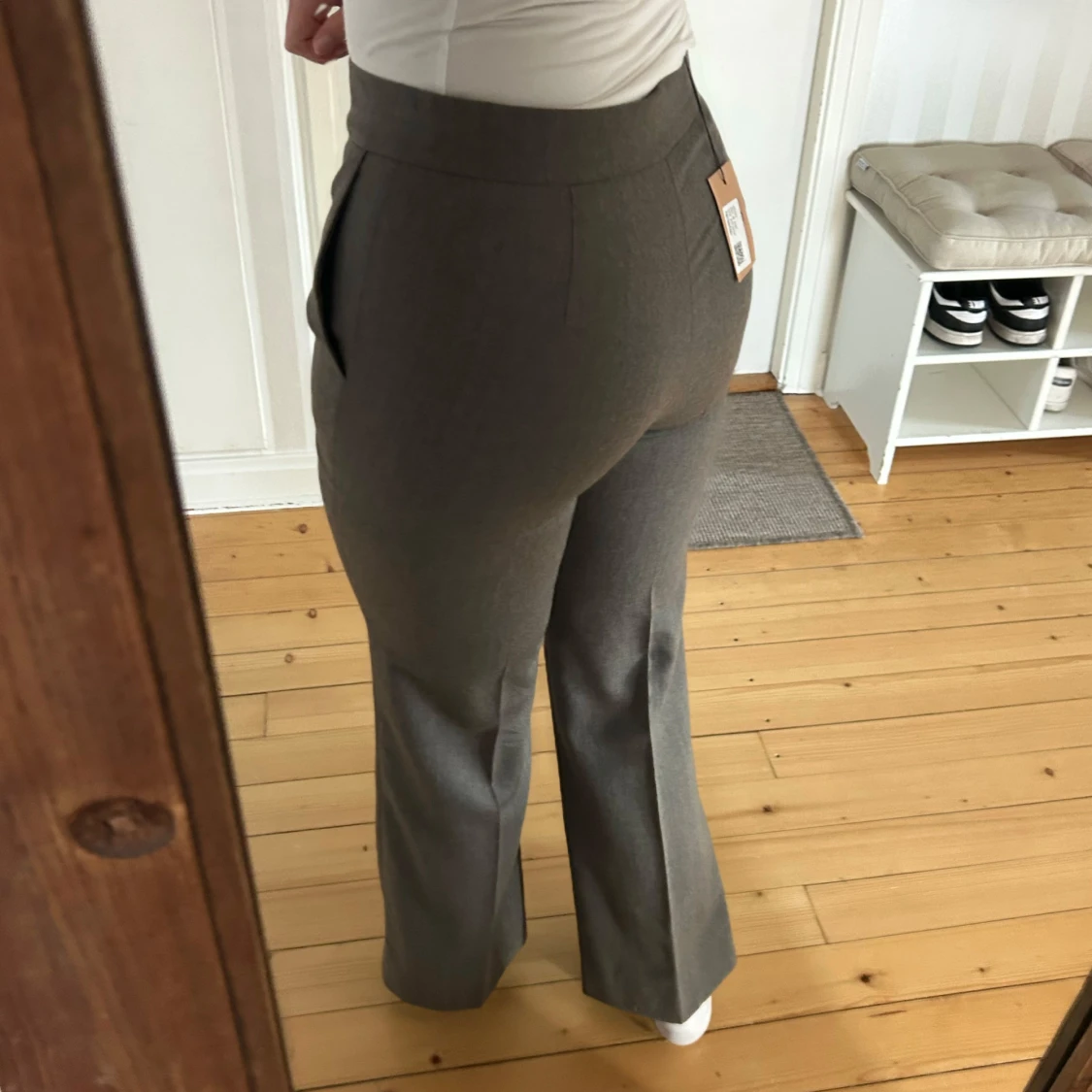 Grå kostymbyxor - Zara - 1